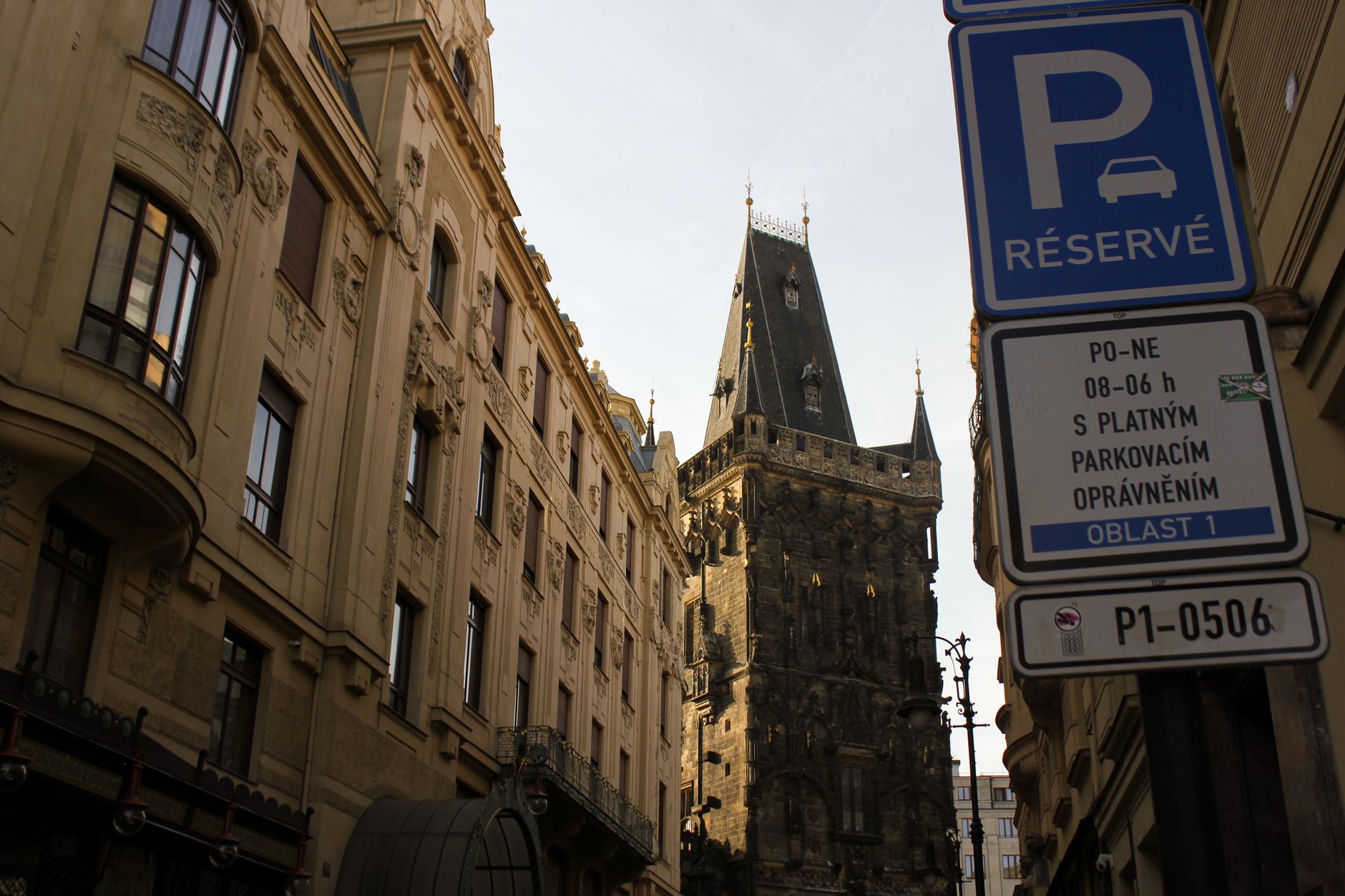 Praga z dziećmi: trasy spacerów, atrakcje, place zabaw i restauracje przyjazne rodzinom Praga z dziećmi: trasy spacerów, atrakcje, place zabaw i restauracje przyjazne rodzinom